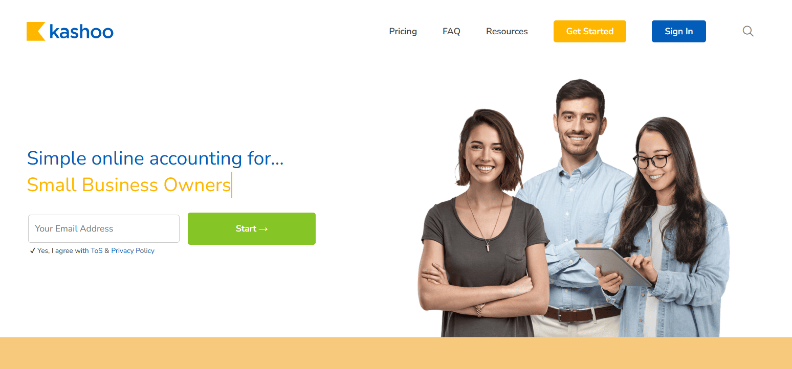 Kashoo homepage showing simple online accounting software for small business owners.